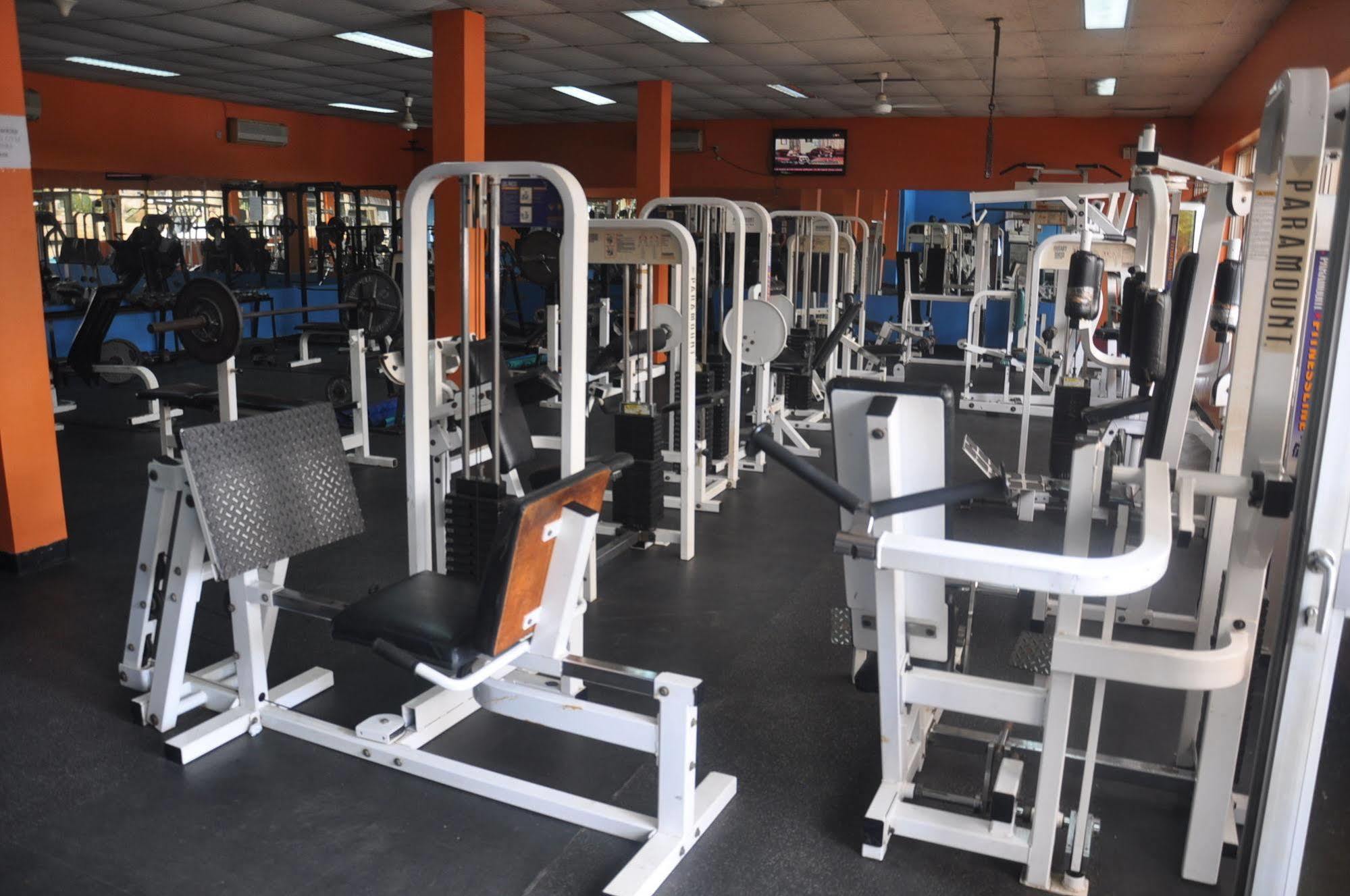 Agura Hotel Abuja Esterno foto